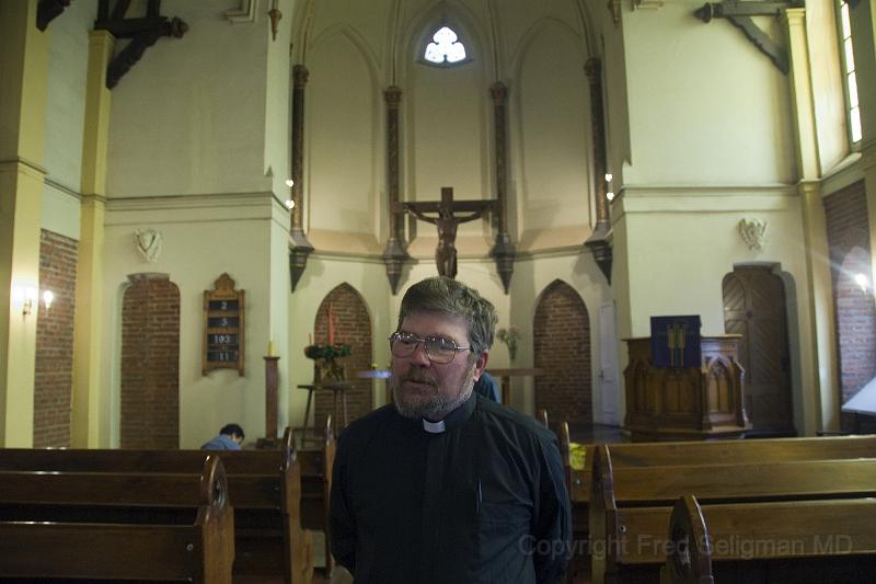20071221 104635 D2X 4200x2800.jpg - Minister, Lutheran Church, Valparaiso, Chile.  He is a native of northern Maine, owns property there (Washington County)  and still visits regularly.  He is married to a Chilean lady